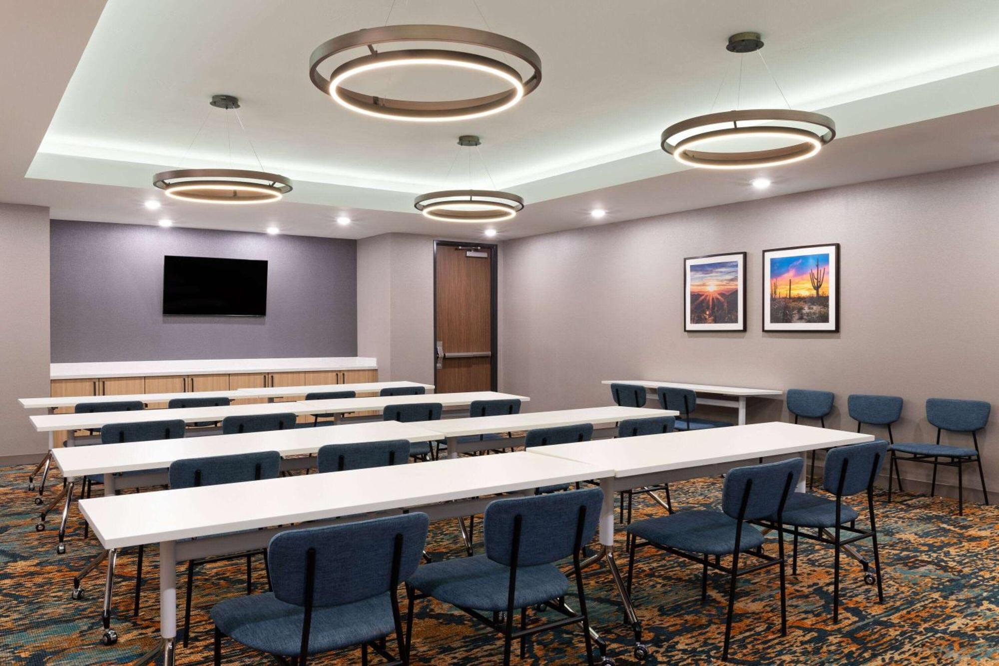 La Quinta Inn & Suites By Wyndham يوما المظهر الخارجي الصورة