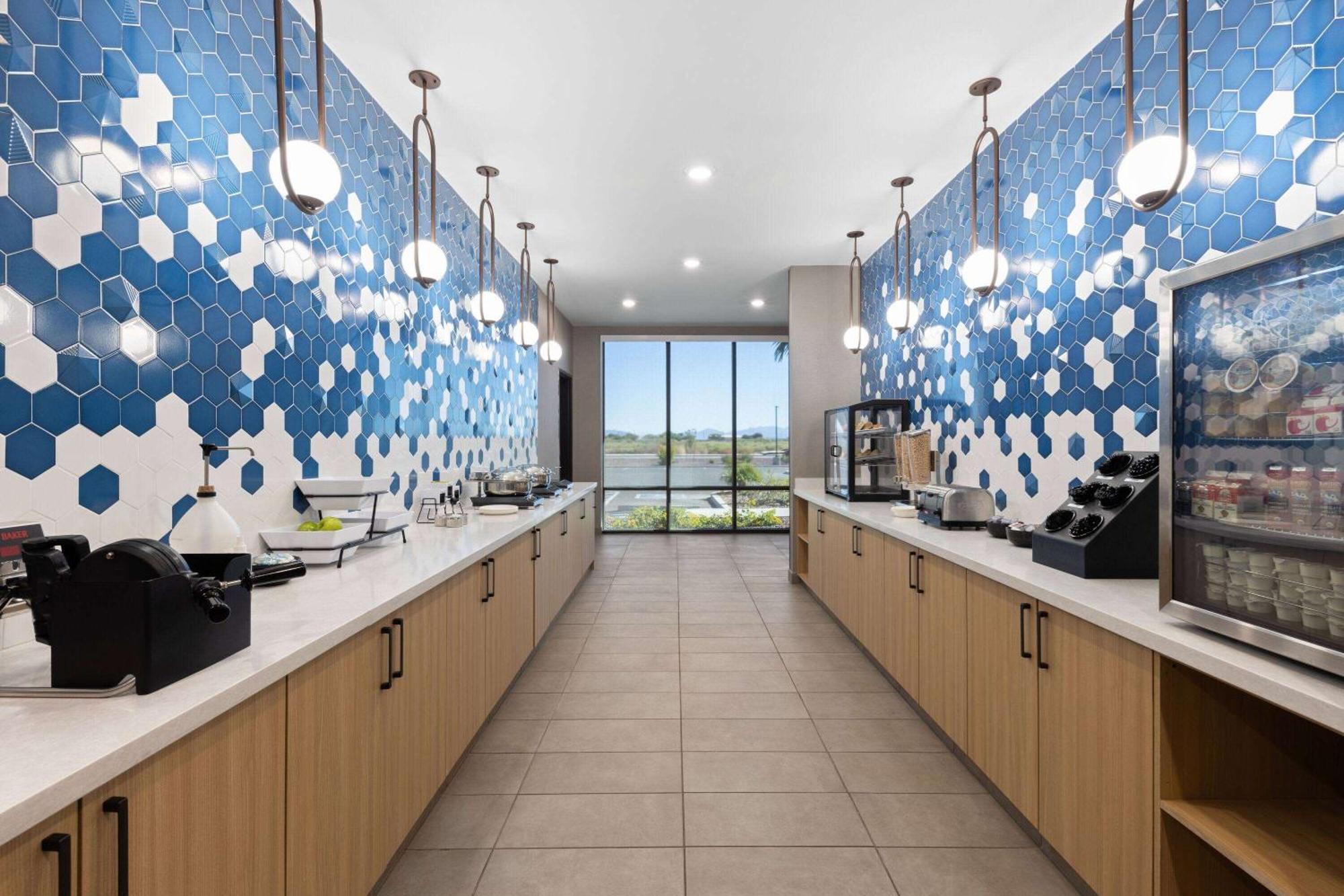 La Quinta Inn & Suites By Wyndham يوما المظهر الخارجي الصورة